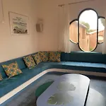 Superbe Avec Vue Proche Village Йер