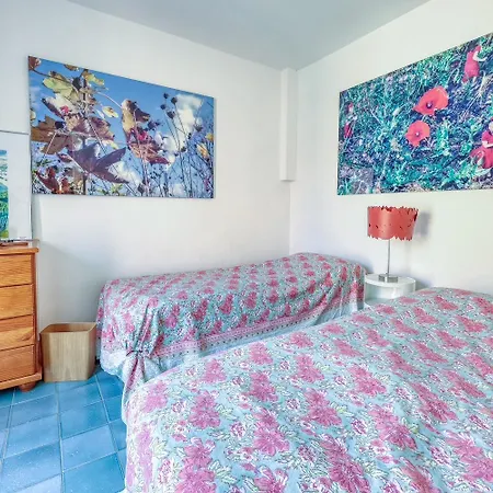 Superbe Avec Vue Proche Village 耶尔